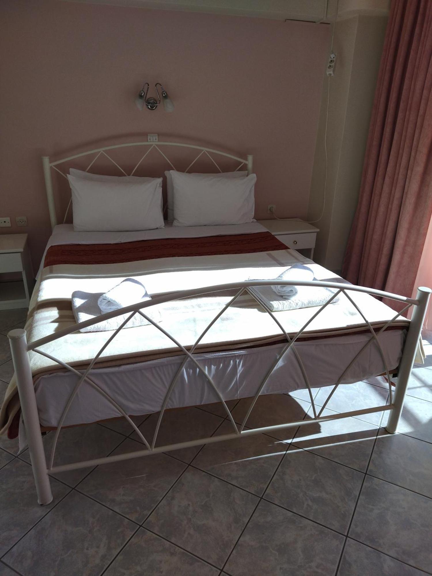 Chrisi Akti Hotell Návpaktos Rom bilde