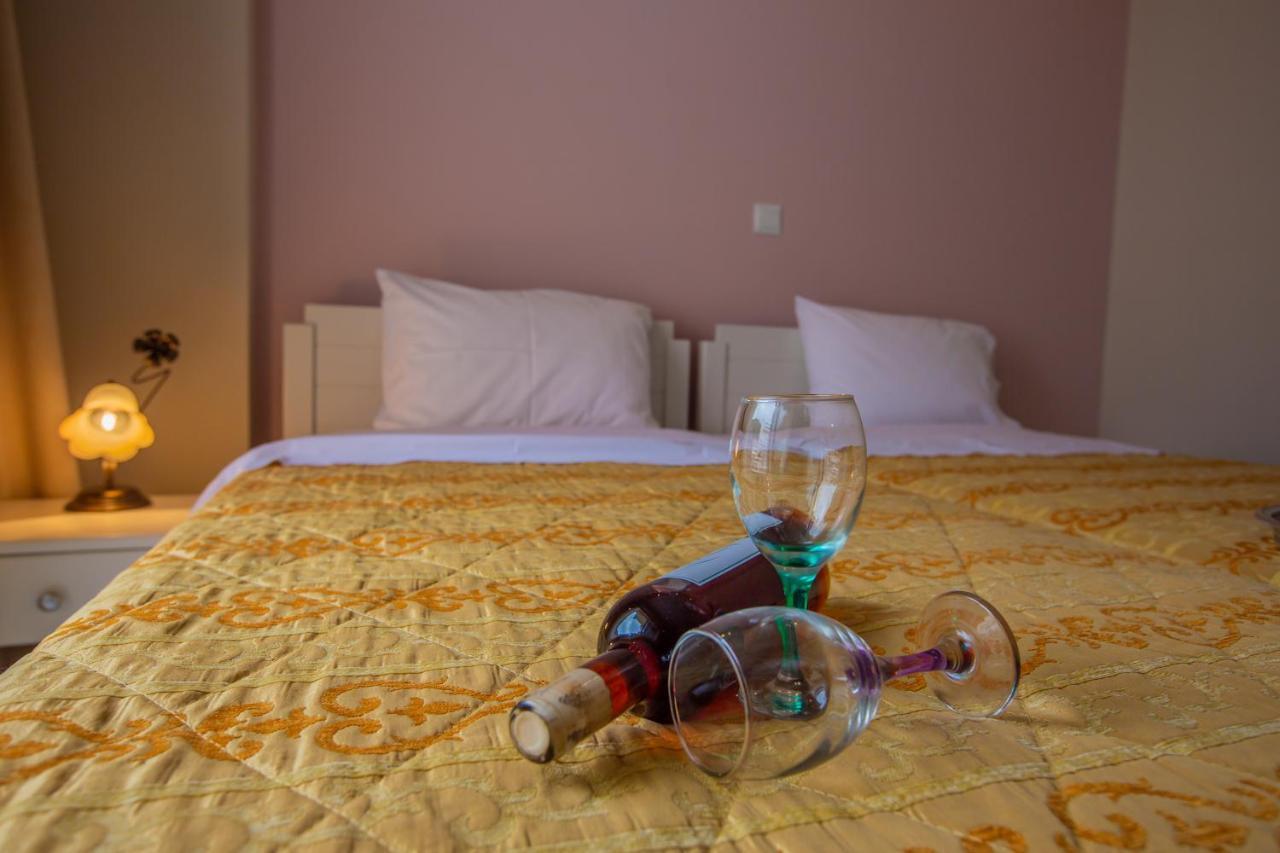 Chrisi Akti Hotell Návpaktos Eksteriør bilde